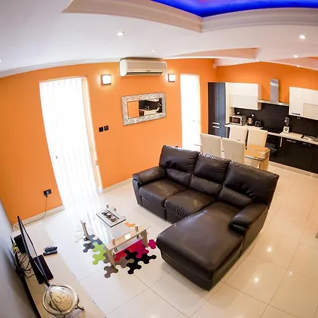 At Rose Court Apartment *